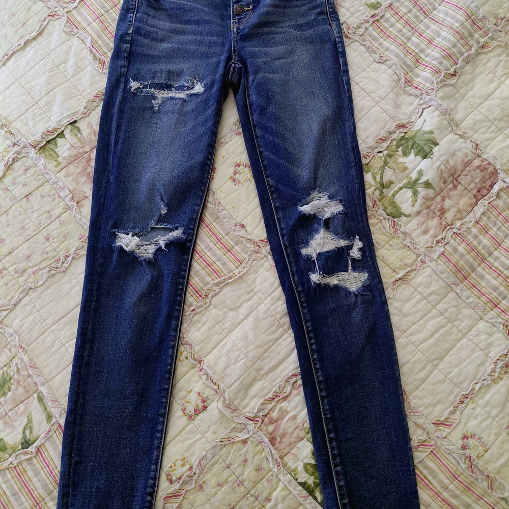 American Eagle Outfitters Distressed Blue Skinny Jeans